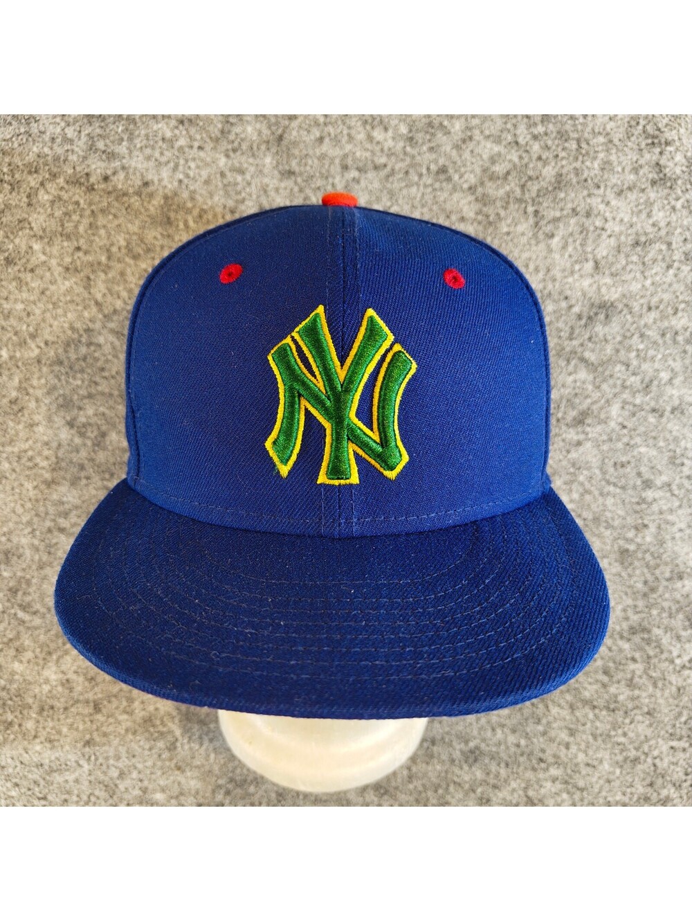 New Era NY Yankees 1999 World Series Fitted Hat Royal Blue Size 7